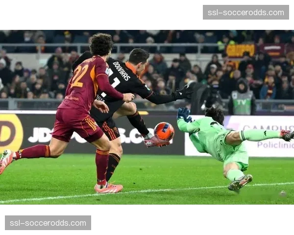 科莫客场1-2不敌萨索洛，遭遇三轮不胜